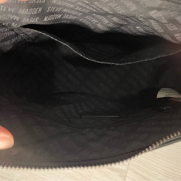 Steve Madden Black Floral Crossbody Chain & Adjustable Strap Zipper Closure EUC - Picture 7 of 11